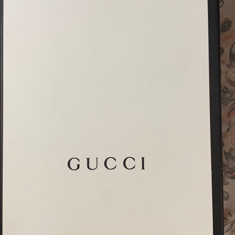 - Gucci Sneakers